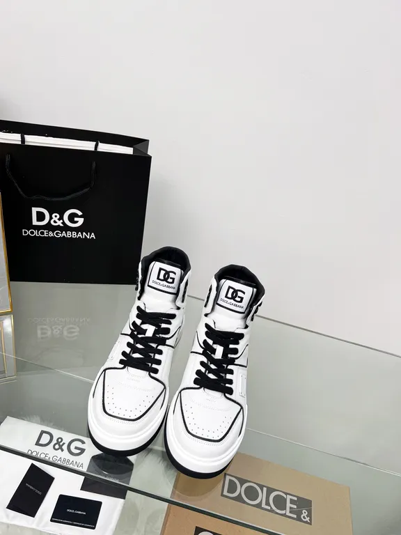 Dolce Gabbana Shoe 